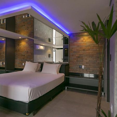 Bangalo Motel By Drops (Adults Only) Санта Мария Екстериор снимка